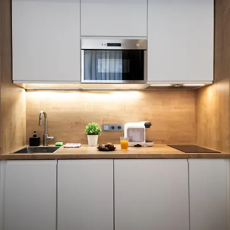 公寓 Modern Studio In The New Town Of 1 Air-conditioned 布拉格